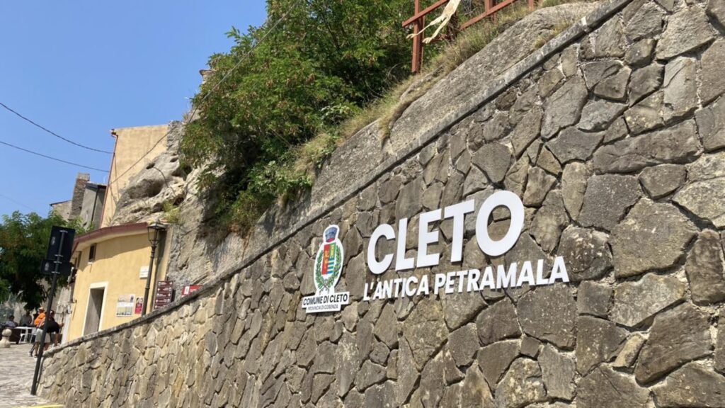 Le guide escursionistiche a Cleto per l'assemblea regionale
