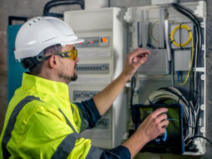 Lavori di energia elettrica
